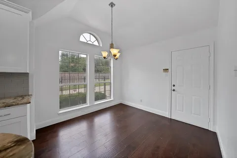 $575,000 | 7605 Bridlewood Court, North Richland Hills, TX 76182