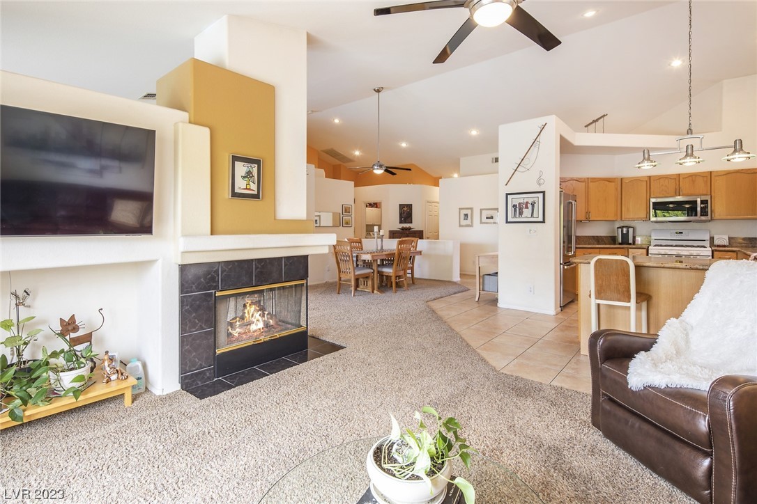 124 Rancho Maderas Way Henderson, NV 89002 - Photo 10 of 33 Gallery Image 10