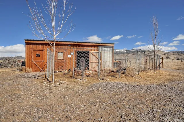$250,000 | 23802 County Road 46AA, Villa Grove, CO 81155