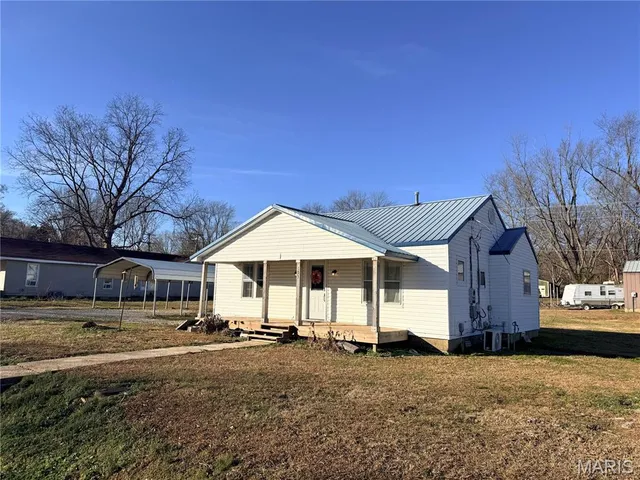 $99,900 | 153 West Reed Avenue, Puxico, MO 63960