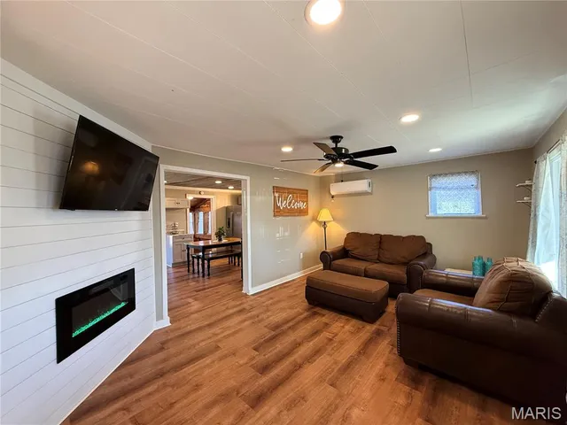 $99,900 | 153 West Reed Avenue, Puxico, MO 63960