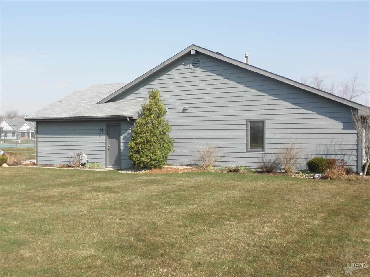 10608 Bay Bridge Road Fort Wayne, IN 46845 - Photo 4 of 27 Gallery Image 4