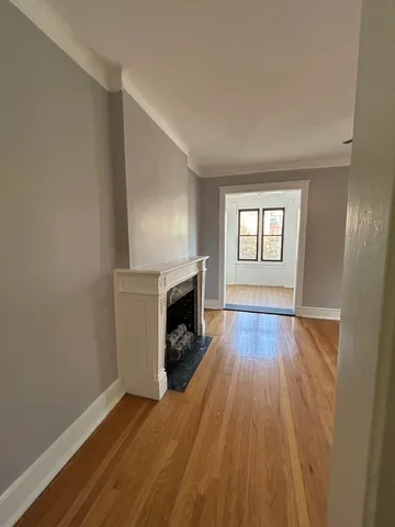 $240,000 | 1155 East Hyde Park Boulevard, Unit 2F, Chicago, IL 60615