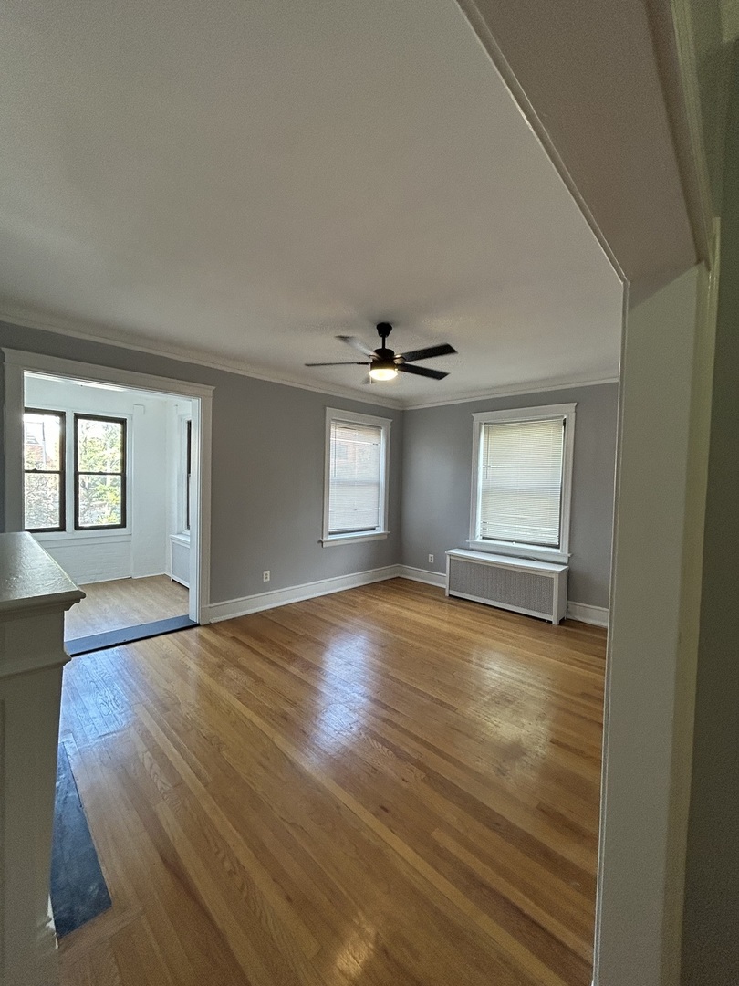 1155 East Hyde Park Boulevard, Unit 2F Chicago, IL 60615 - Photo 14 of 34
