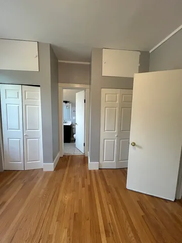 $240,000 | 1155 East Hyde Park Boulevard, Unit 2F, Chicago, IL 60615