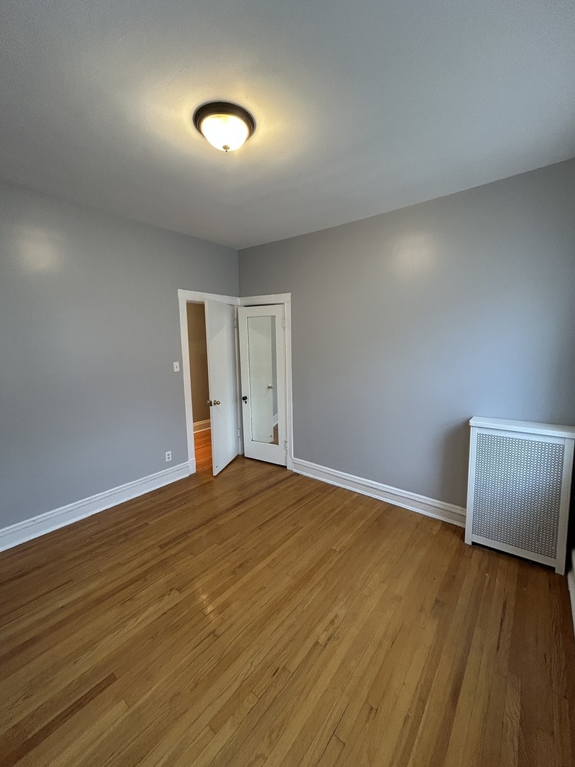 1155 East Hyde Park Boulevard, Unit 2F Chicago, IL 60615 - Photo 25 of 34