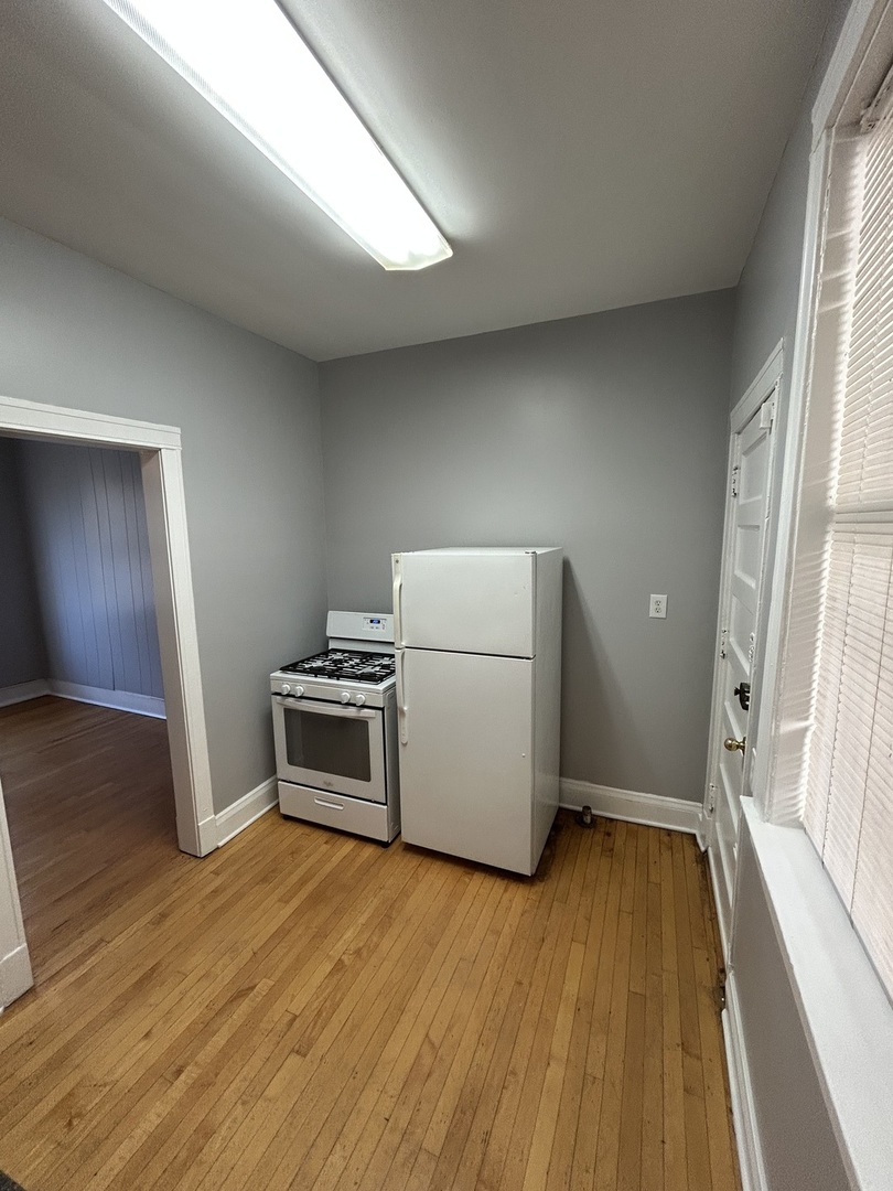 1155 East Hyde Park Boulevard, Unit 2F Chicago, IL 60615 - Photo 31 of 34