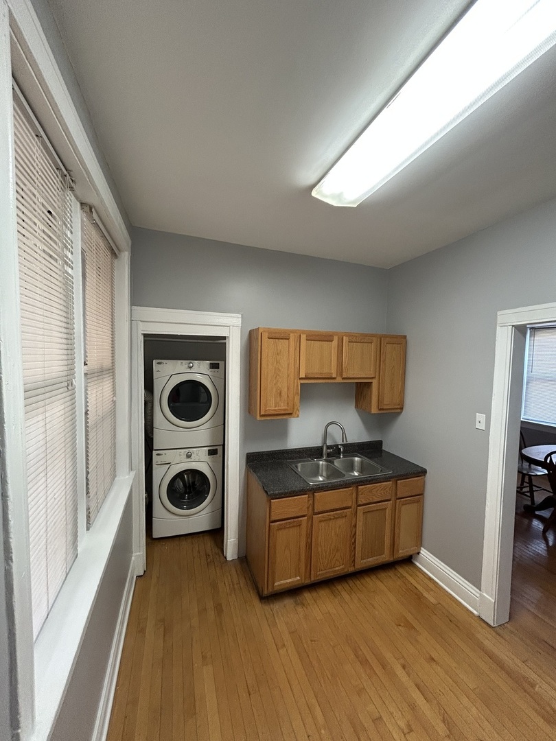 1155 East Hyde Park Boulevard, Unit 2F Chicago, IL 60615 - Photo 32 of 34