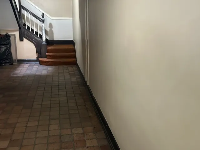 $240,000 | 1155 East Hyde Park Boulevard, Unit 2F, Chicago, IL 60615