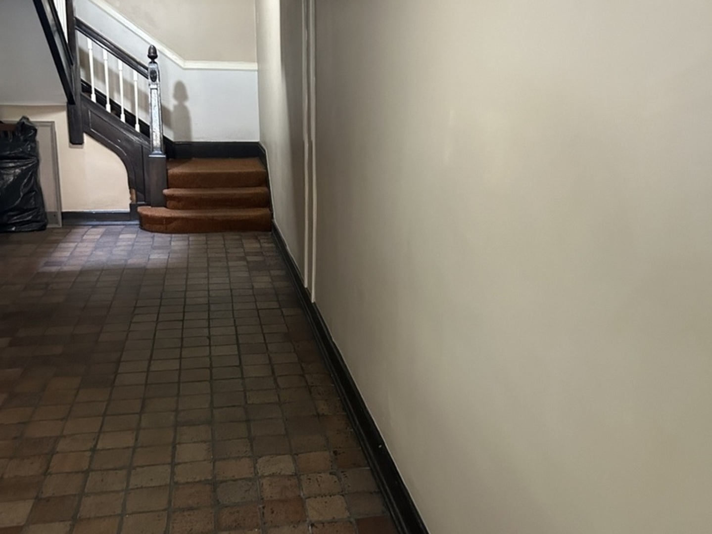 1155 East Hyde Park Boulevard, Unit 2F Chicago, IL 60615 - Photo 8 of 34