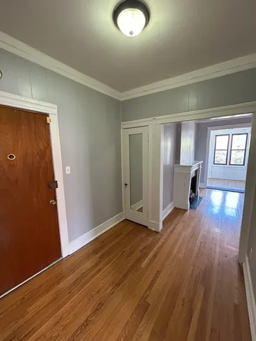 $240,000 | 1155 East Hyde Park Boulevard, Unit 2F, Chicago, IL 60615