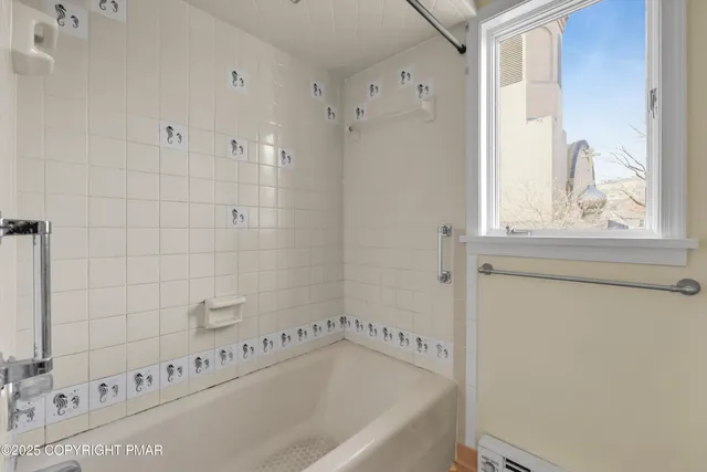 $300,000 | 589 North Main Street, Wilkes Barre, PA 18705