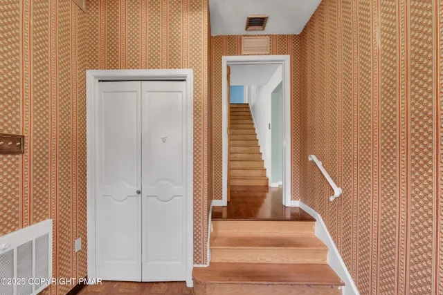 $300,000 | 589 North Main Street, Wilkes Barre, PA 18705