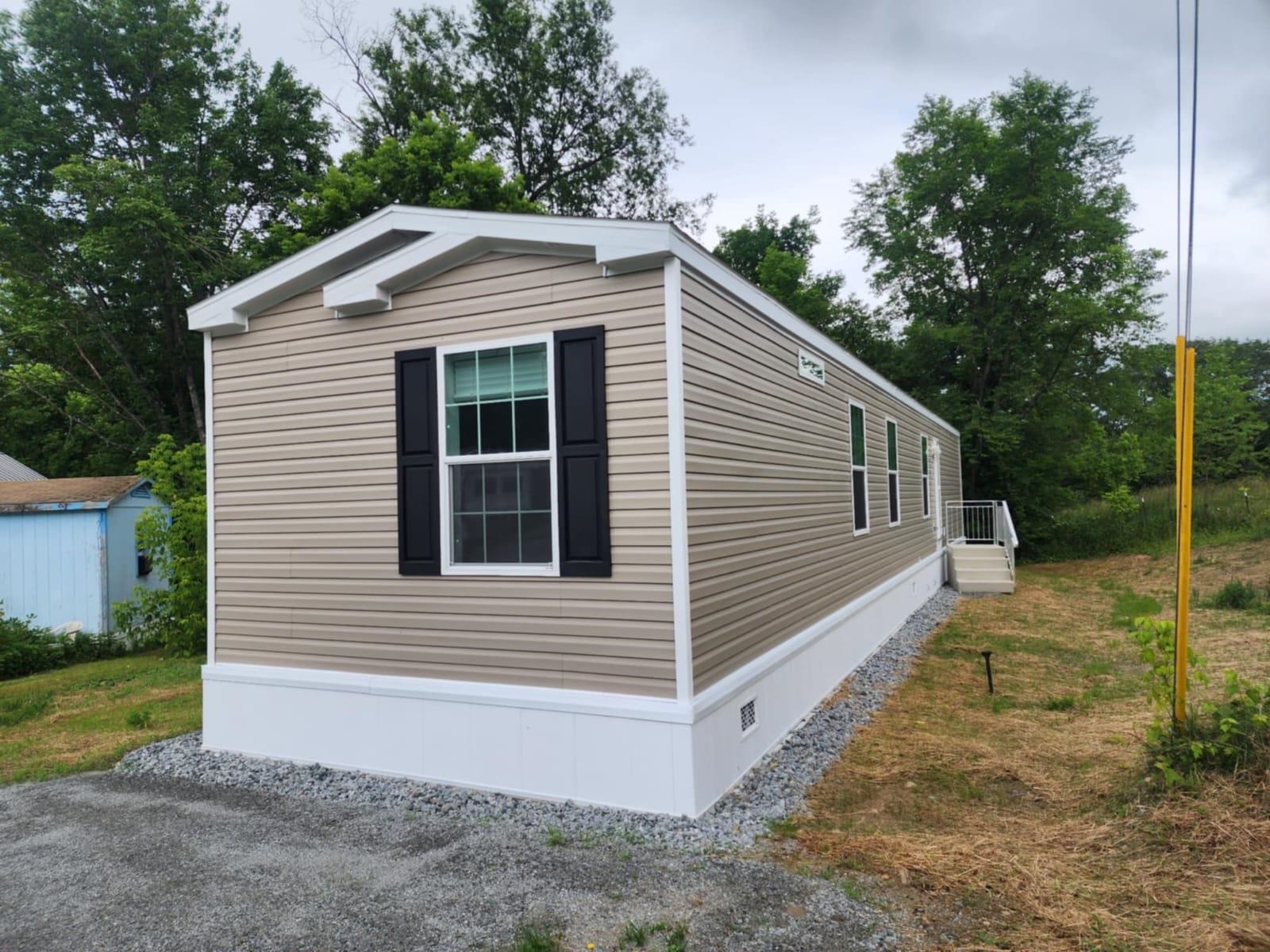 84 Cubb Court Windsor, VT 05089 - Photo 4 of 10
