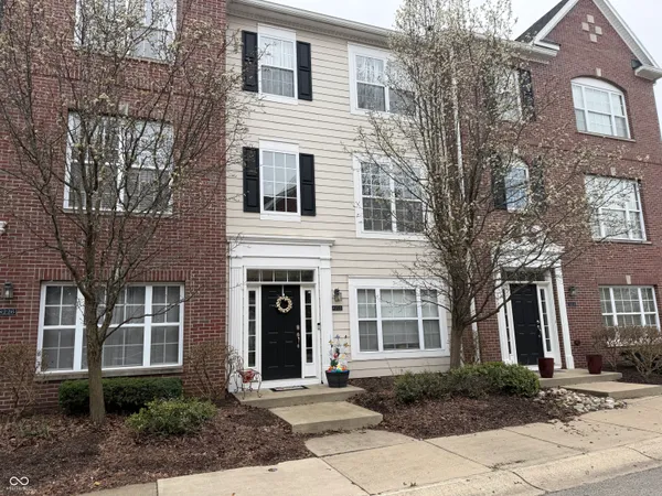 $299,900 | 8222 Katrina Way, Fishers, IN 46038