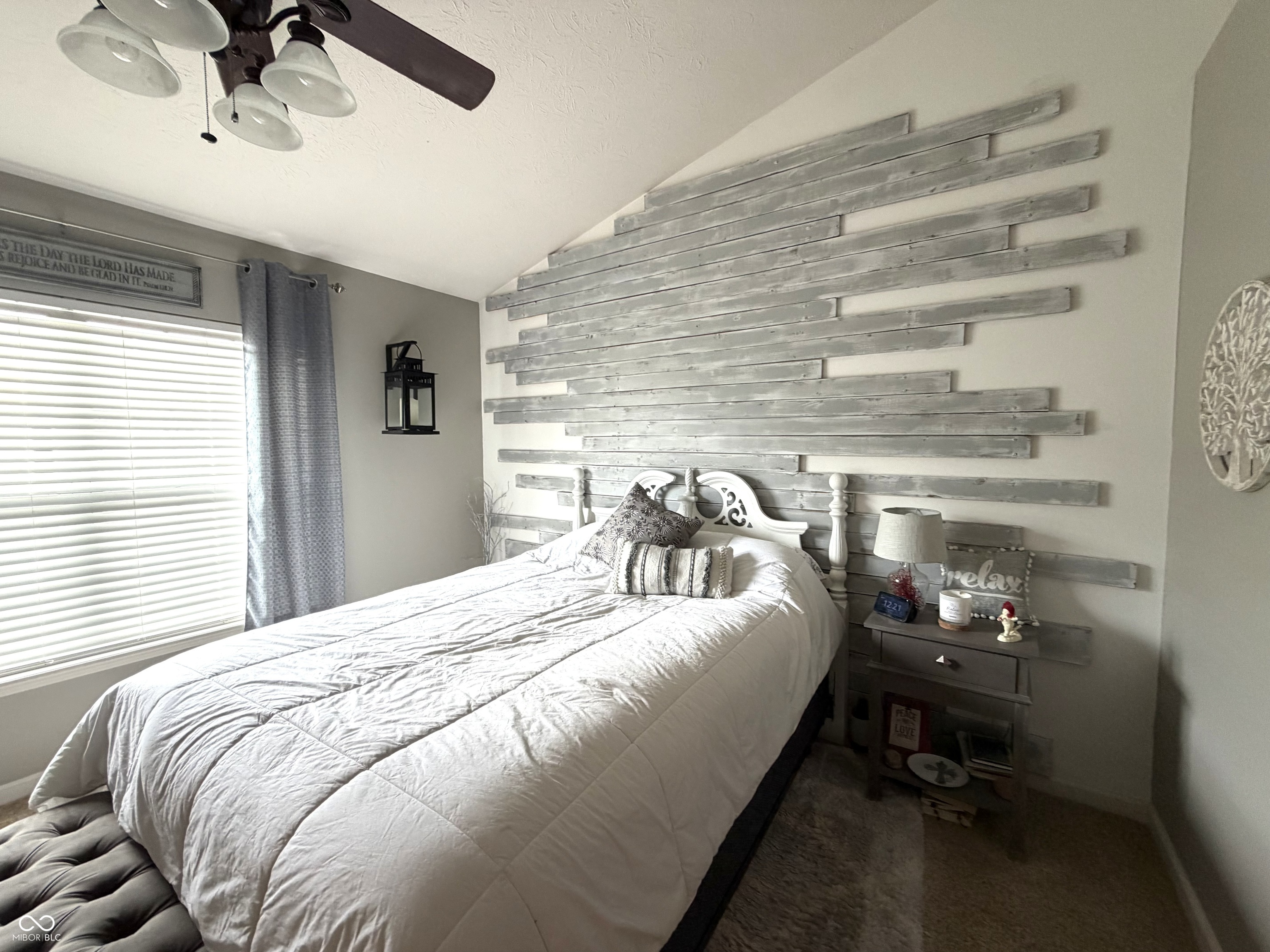 8222 Katrina Way Fishers, IN 46038 - Photo 11 of 20