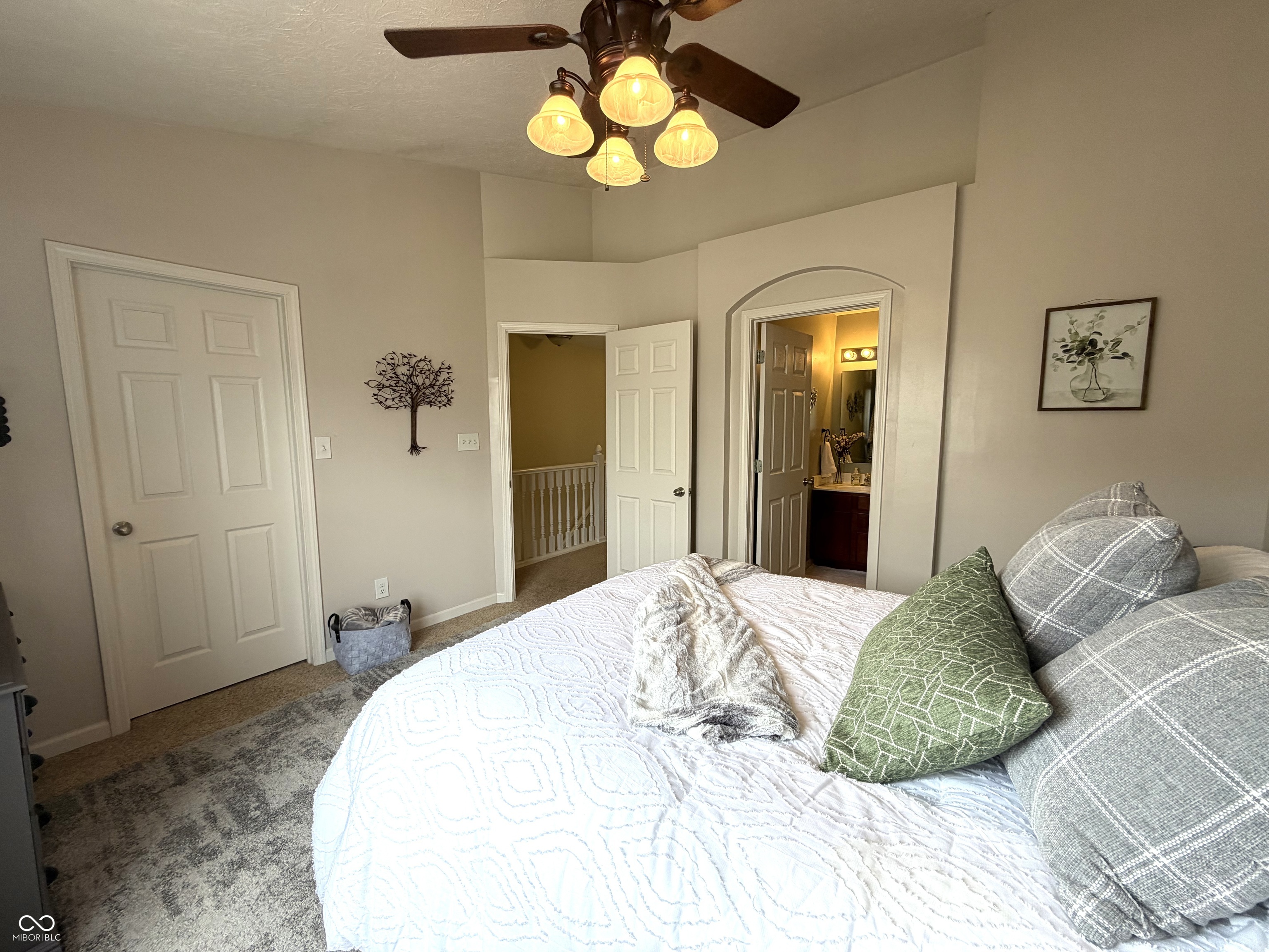 8222 Katrina Way Fishers, IN 46038 - Photo 18 of 20