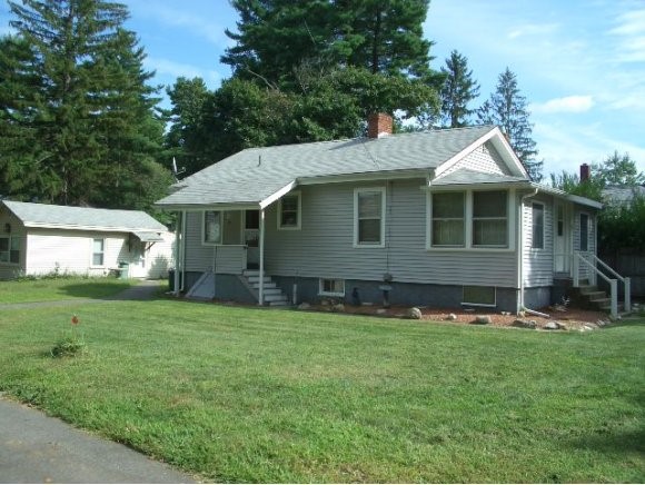13 Marcoux Road Newton, NH 03858 - Photo 1 of 1