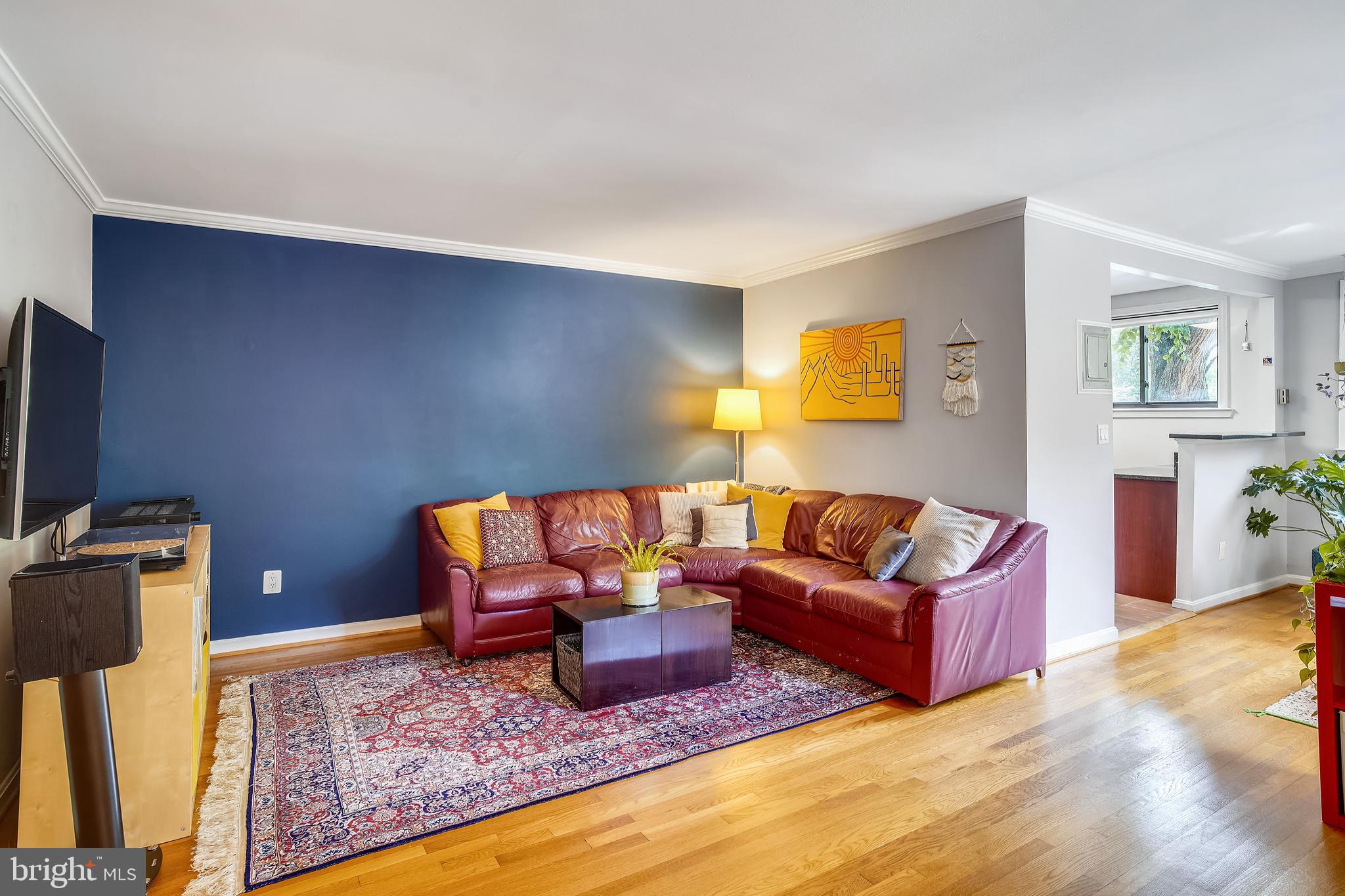 2725 39th Street Northwest, Unit 315 Washington, DC 20007 - Photo 4 of 27