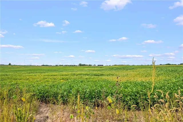 $63,000 | 40 Smasal Road, Sedalia, MO 65301