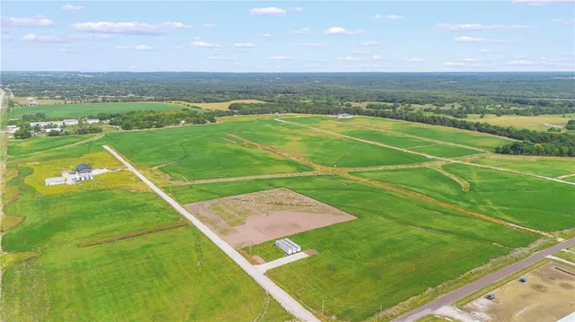 $63,000 | 40 Smasal Road, Sedalia, MO 65301