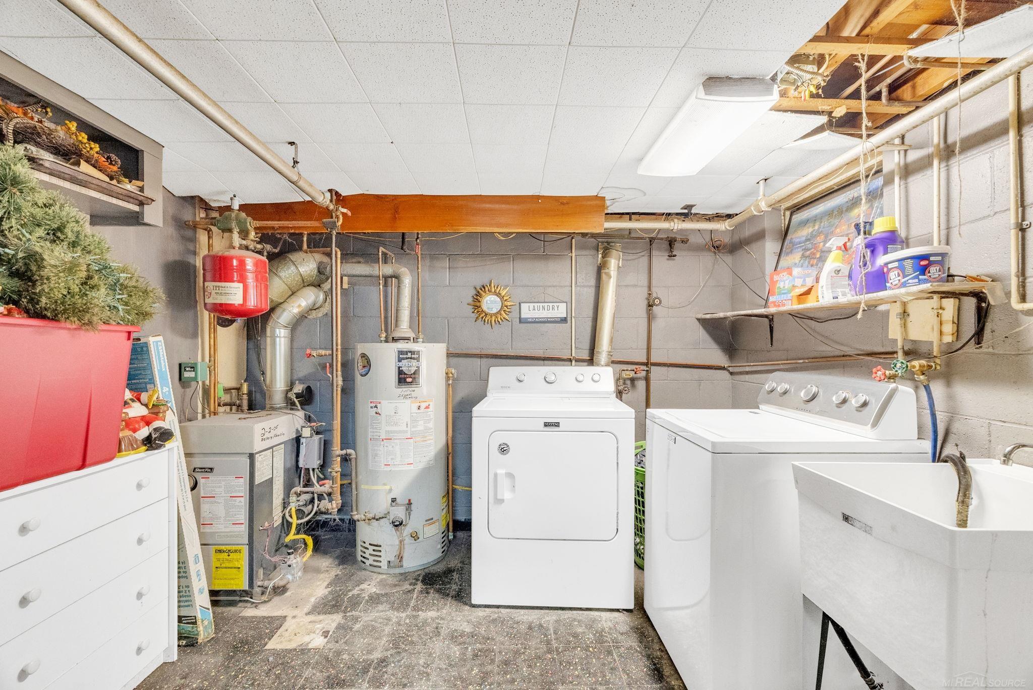 8941-8943 Lakeshore Road Lexington, MI 48450 - Photo 40 of 75
