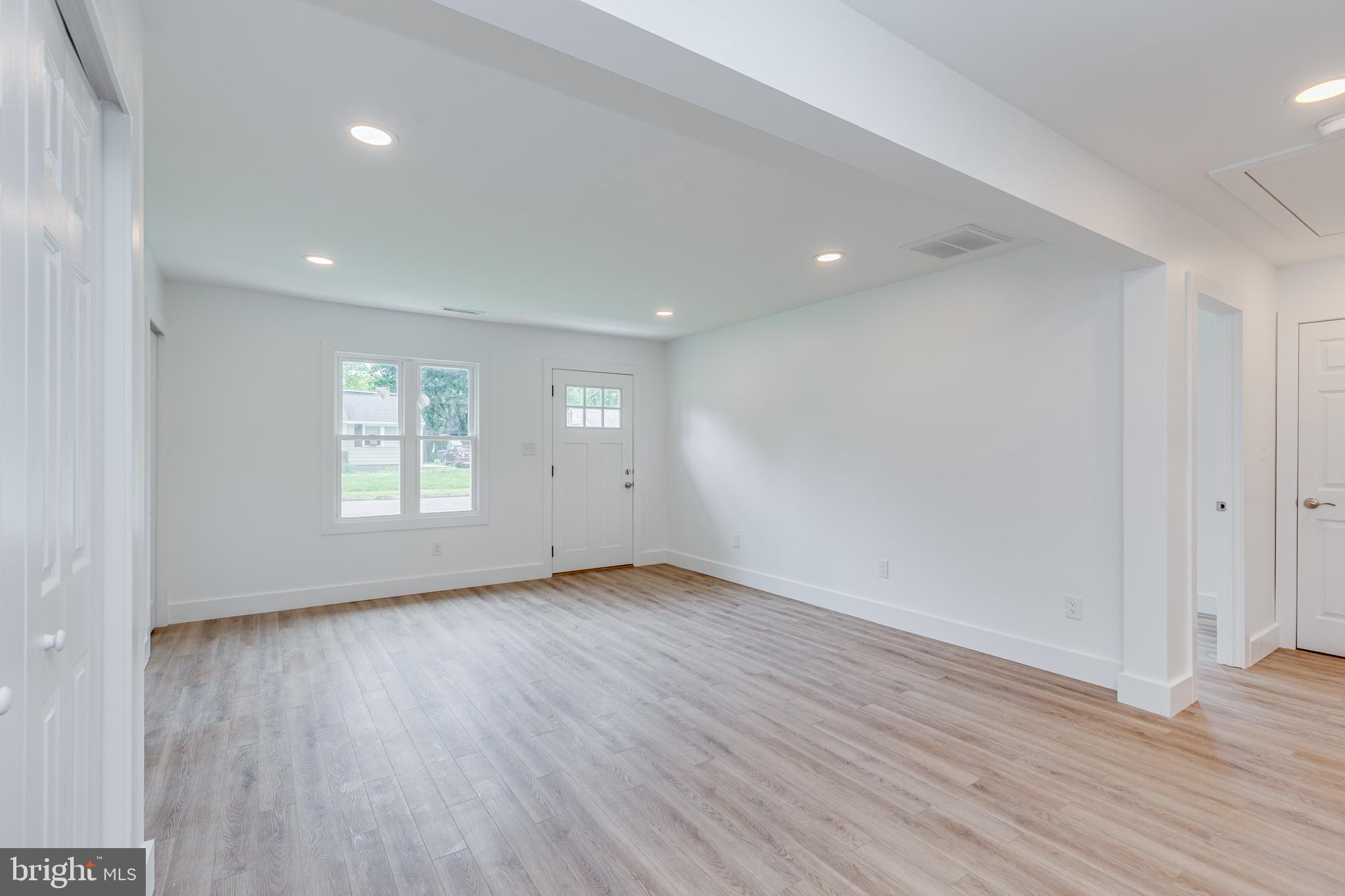 206 Kinsley Road Pemberton, NJ 08068 - Photo 7 of 29