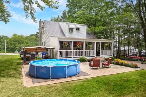 $849,000 | 519 South Main Street, Zelienople, PA 16063