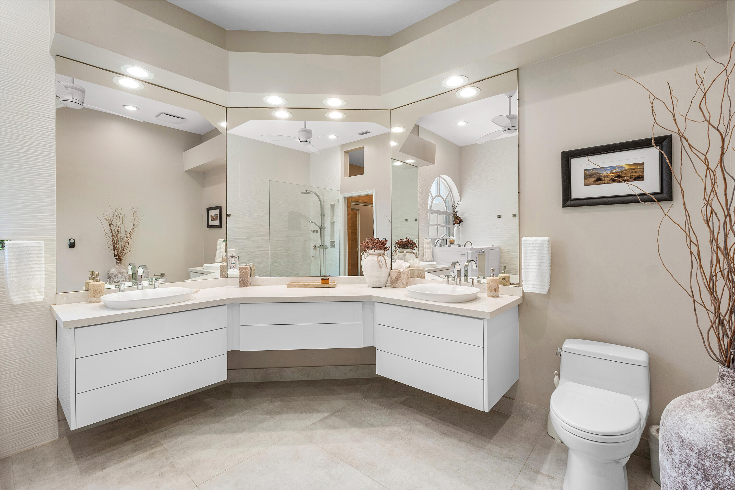23193 Via Stel Boca Raton, FL 33433 - Photo 28 of 38 Primary Bath