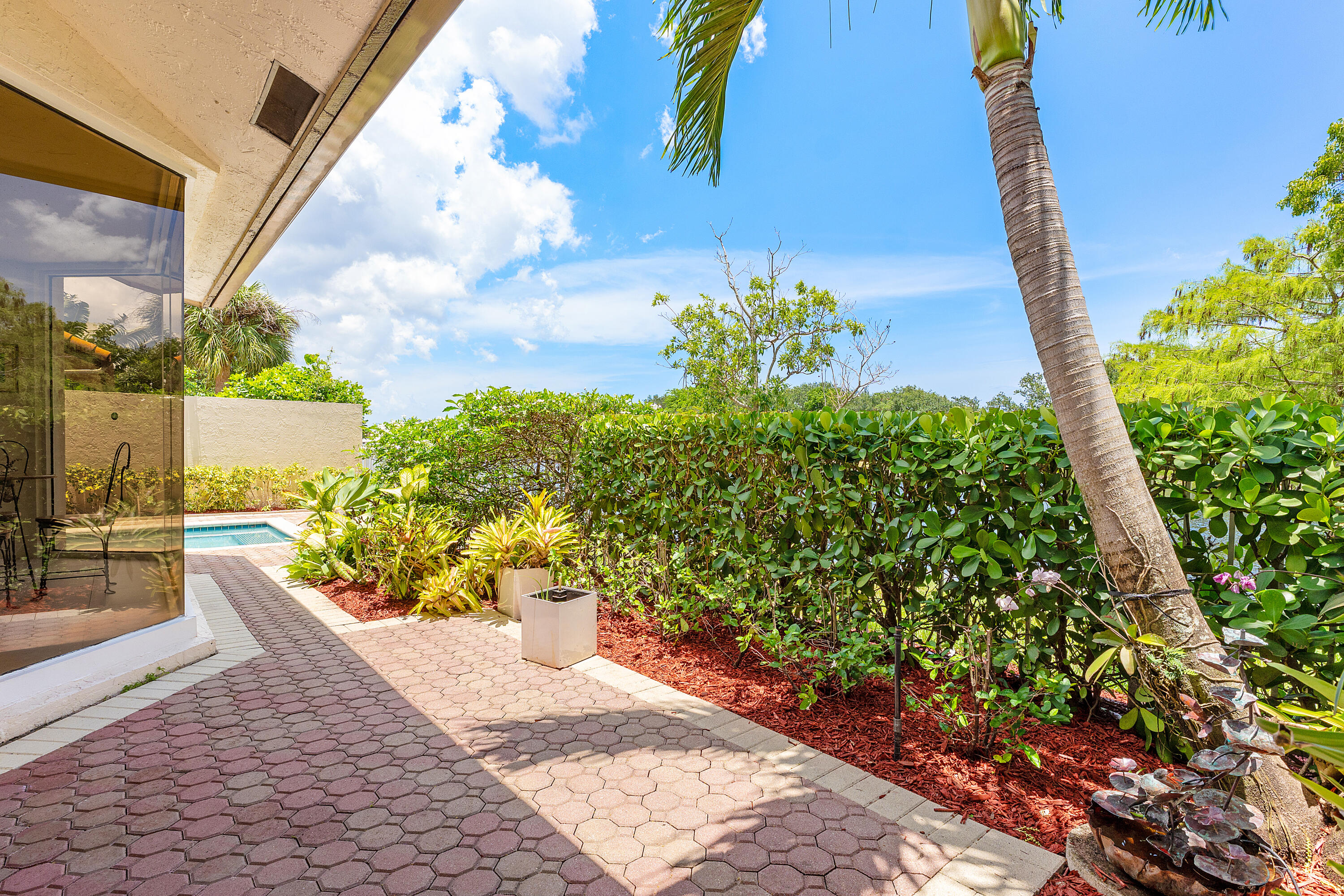 23193 Via Stel Boca Raton, FL 33433 - Photo 37 of 38 Backyard
