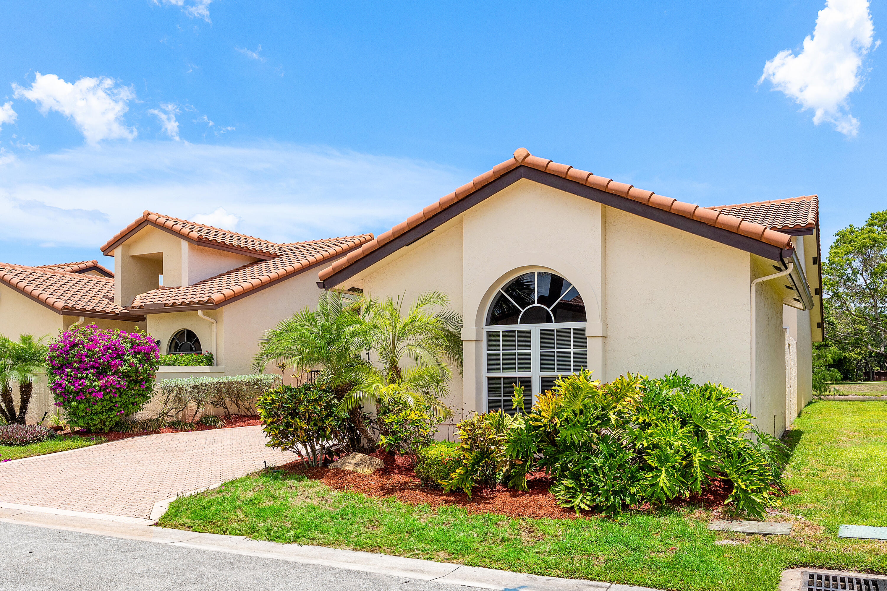 23193 Via Stel Boca Raton, FL 33433 - Photo 5 of 38 Front