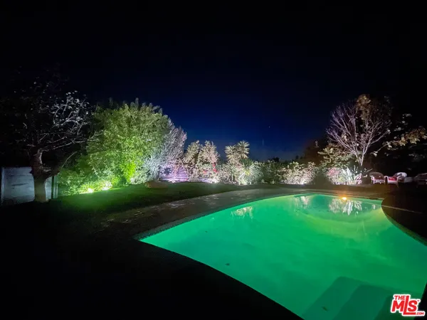 a view of a house