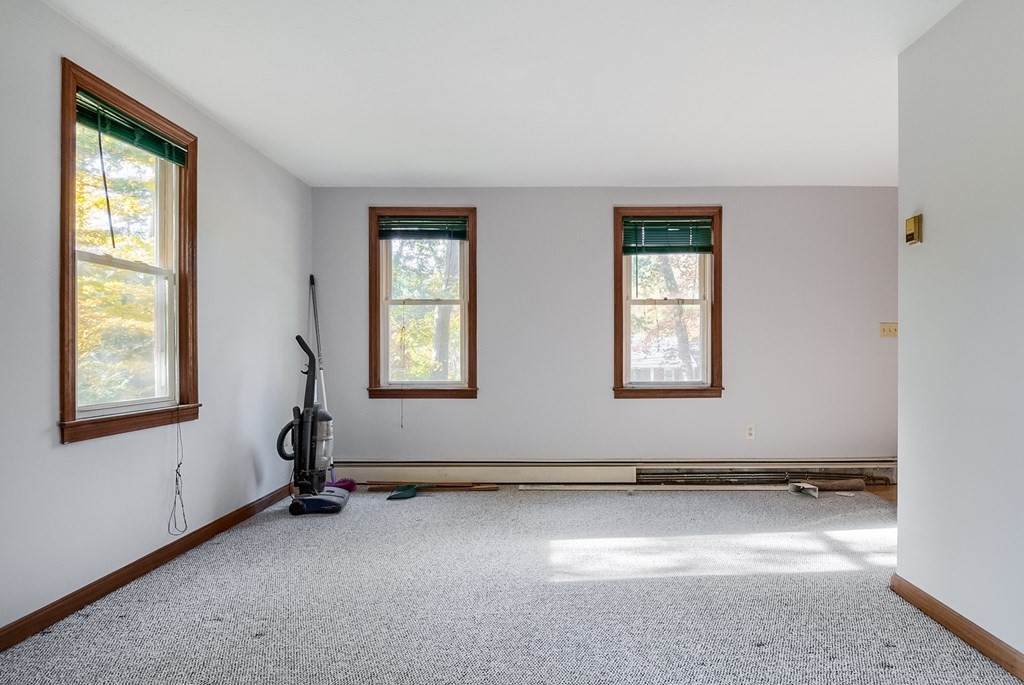 16 McIntyre Road Charlton, MA 01507 - Photo 24 of 26 an empty room with windows
