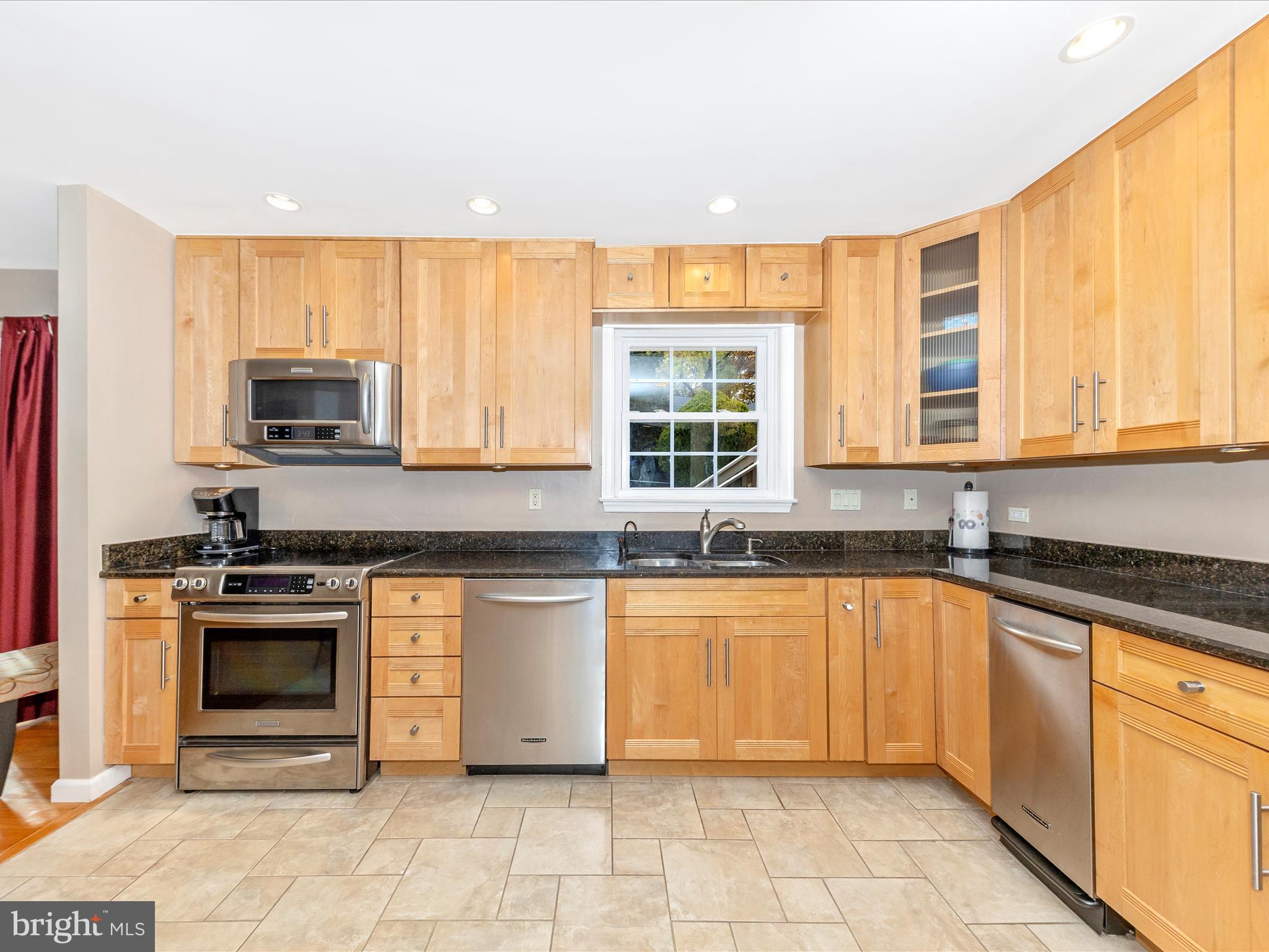19325 Treadway Road Brookeville, MD 20833 - Photo 12 of 53 Kitchen