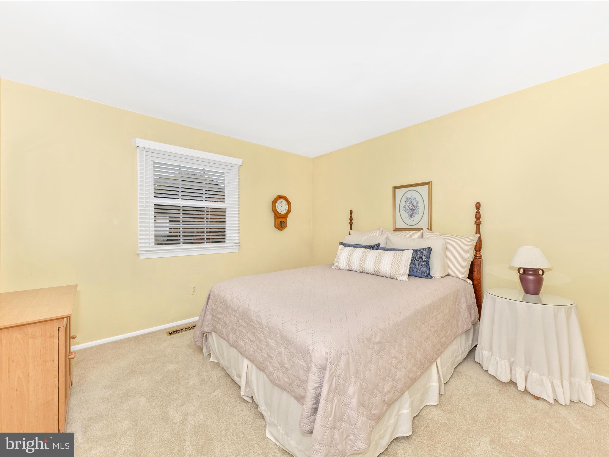 19325 Treadway Road Brookeville, MD 20833 - Photo 22 of 53 Bedroom 3
