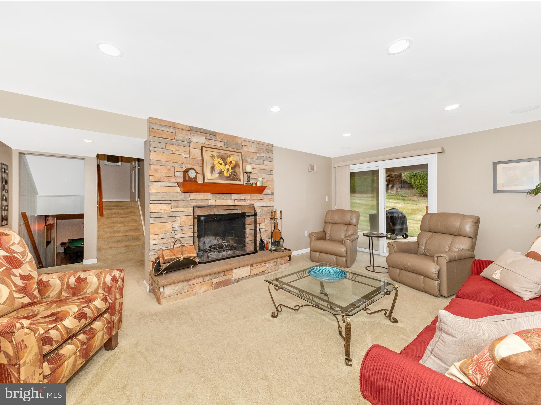 19325 Treadway Road Brookeville, MD 20833 - Photo 29 of 53 Family Room