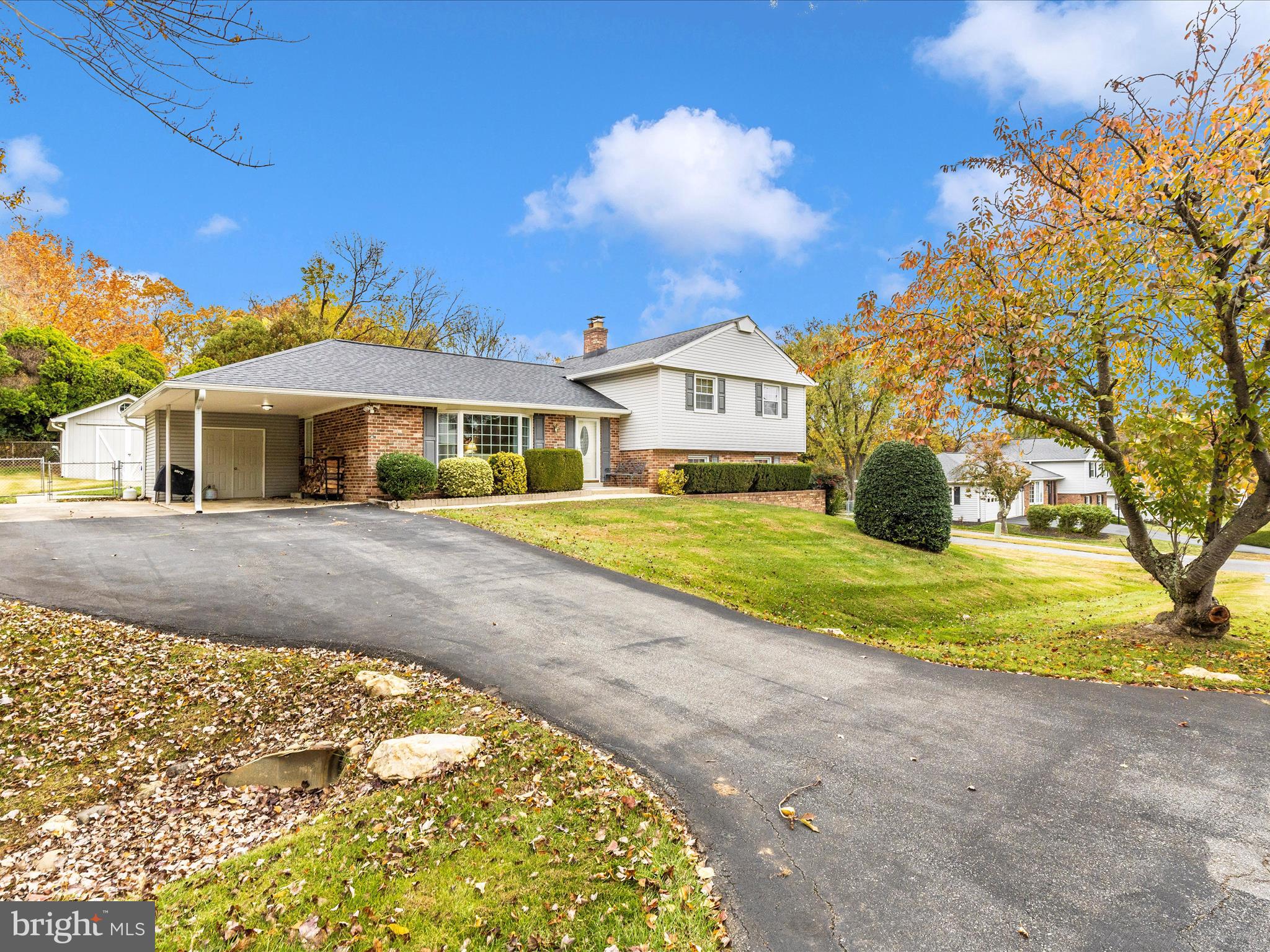 19325 Treadway Road Brookeville, MD 20833 - Photo 41 of 53 Exterior Front