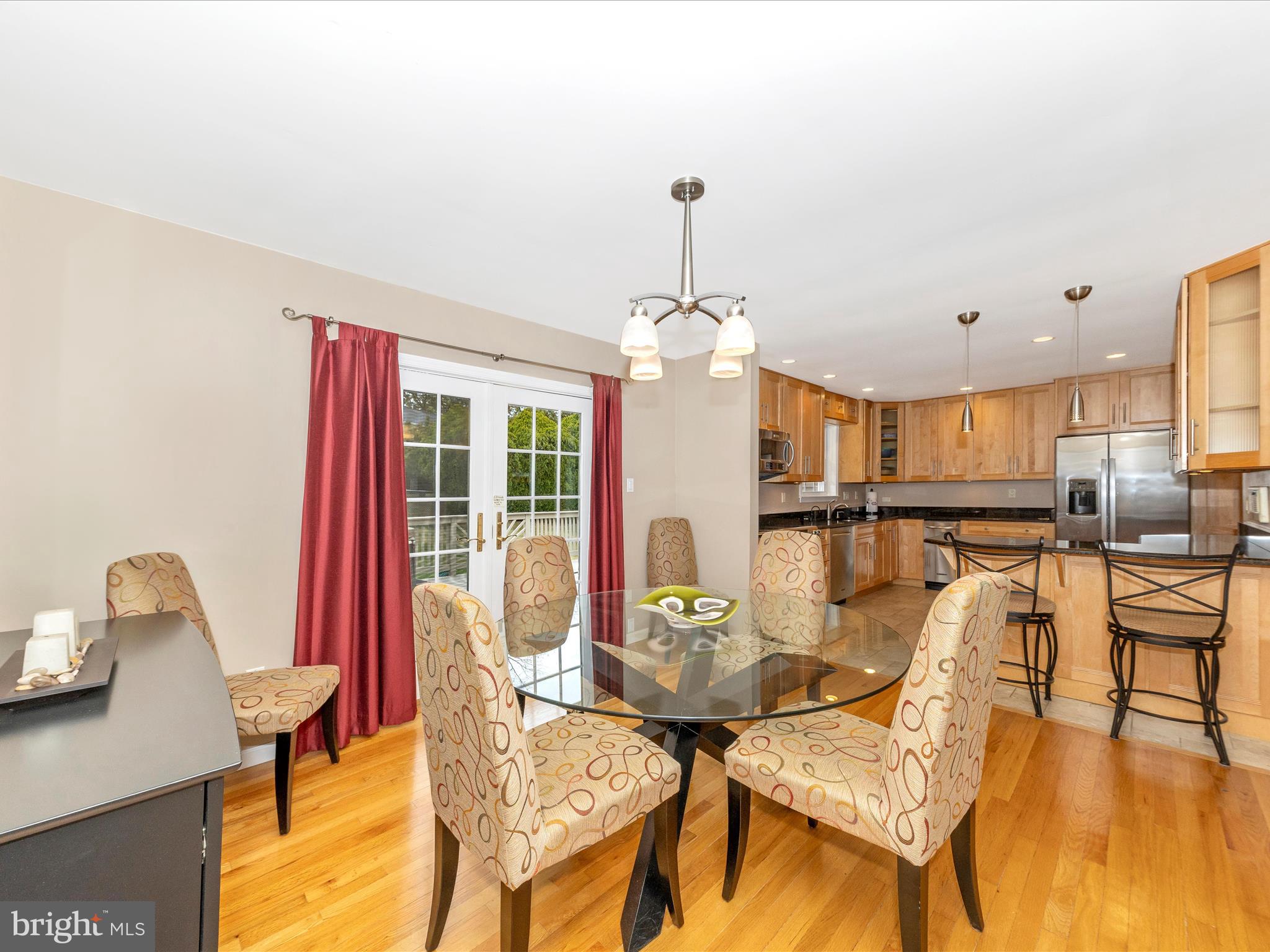19325 Treadway Road Brookeville, MD 20833 - Photo 7 of 53 Dining Room