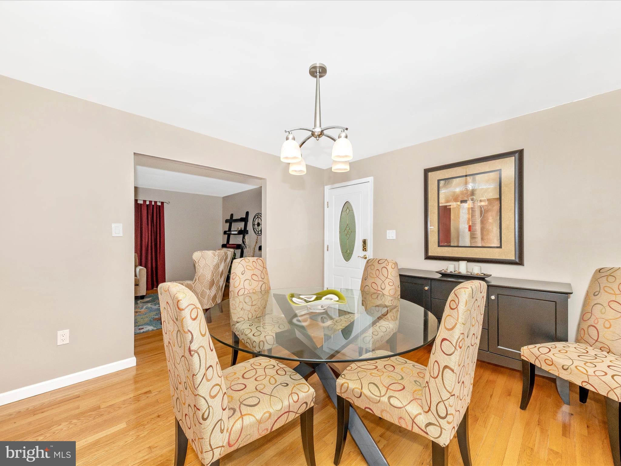 19325 Treadway Road Brookeville, MD 20833 - Photo 9 of 53 Dining Room