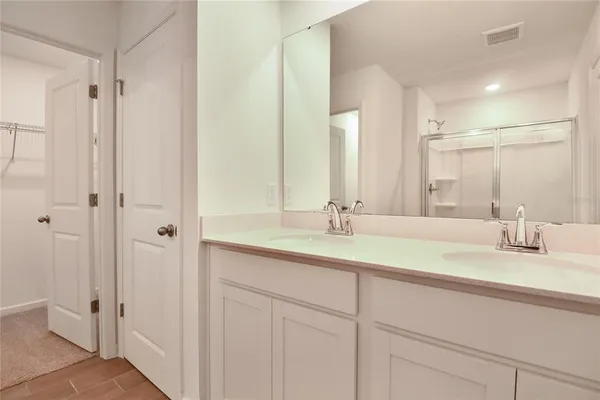 $339,047 | 738 Lake Dell Drive, Dundee, FL 33838