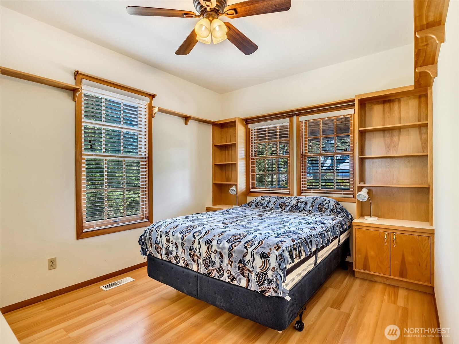 33811 Territory Road Oysterville, WA 98641 - Photo 12 of 40