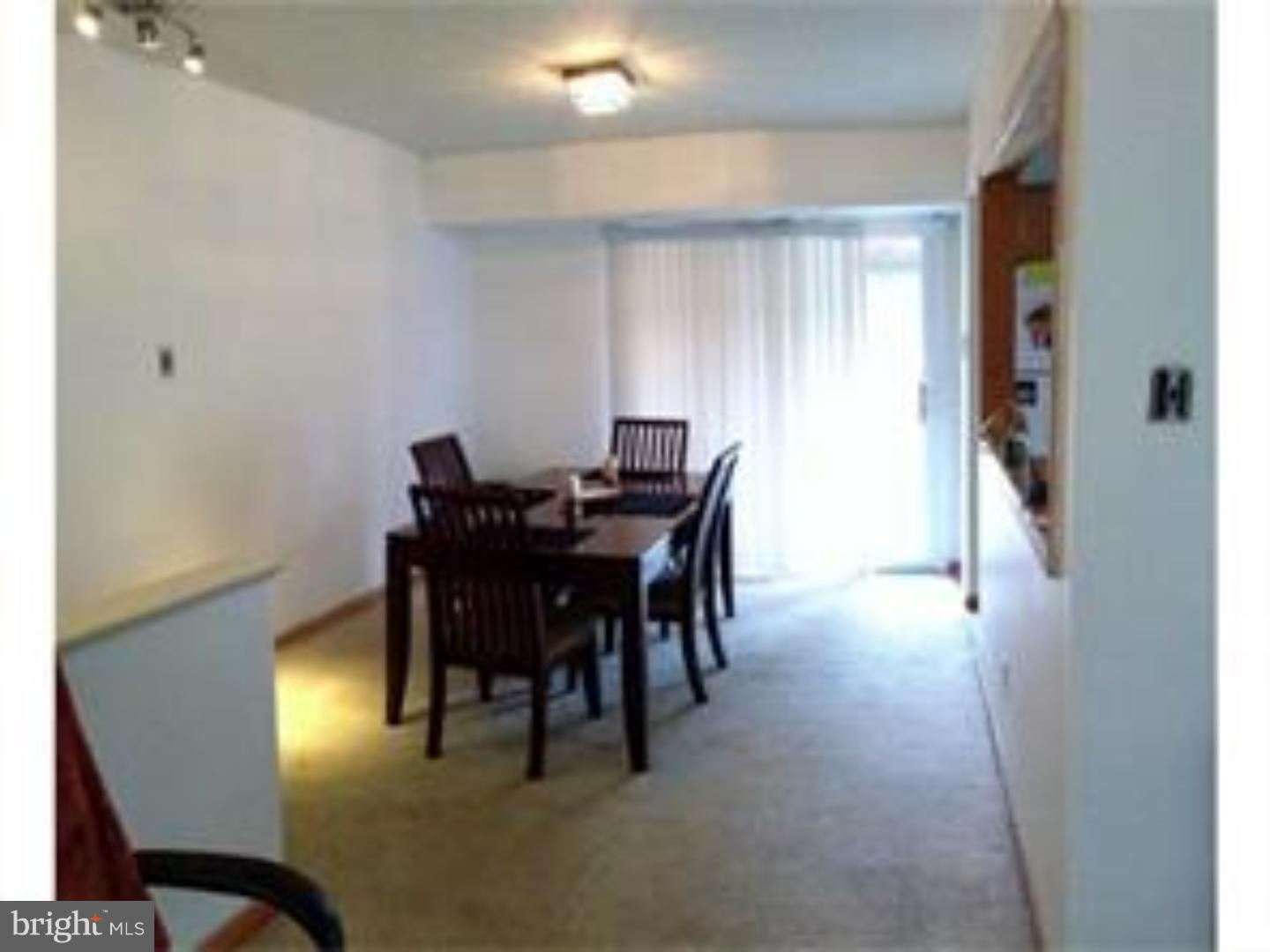 91 Eaves Mill Road Medford, NJ 08055 - Photo 4 of 12 Dining Room