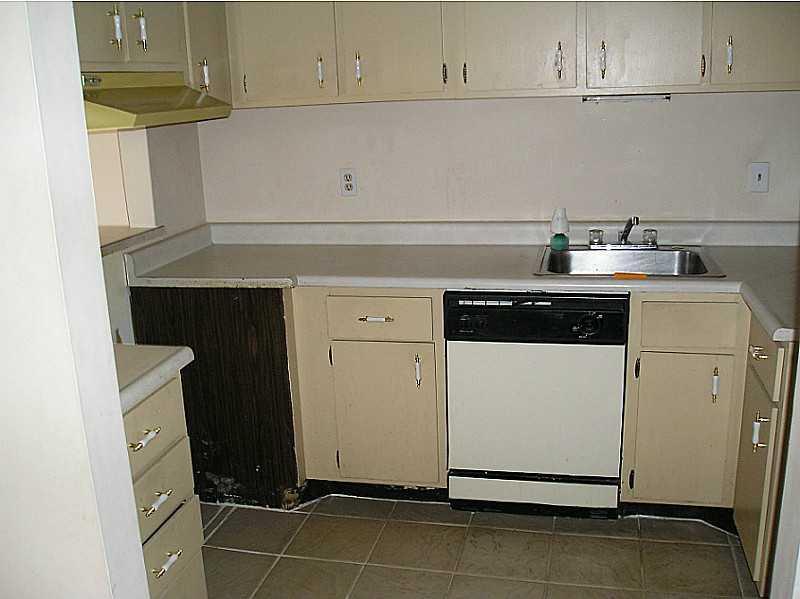 643 Villa Road, Unit B Springfield, OH 45503 - Photo 3 of 10