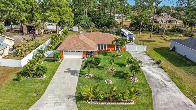 $394,900 | 516 Lincoln Avenue, Lehigh Acres, FL 33972