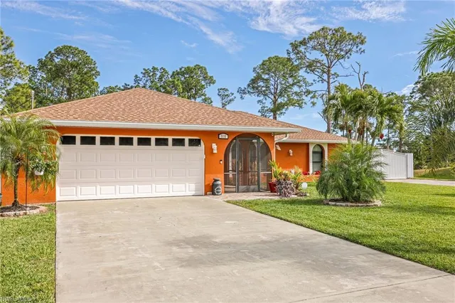 $394,900 | 516 Lincoln Avenue, Lehigh Acres, FL 33972