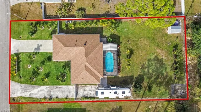 $394,900 | 516 Lincoln Avenue, Lehigh Acres, FL 33972