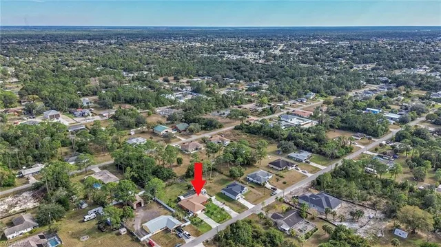 $394,900 | 516 Lincoln Avenue, Lehigh Acres, FL 33972