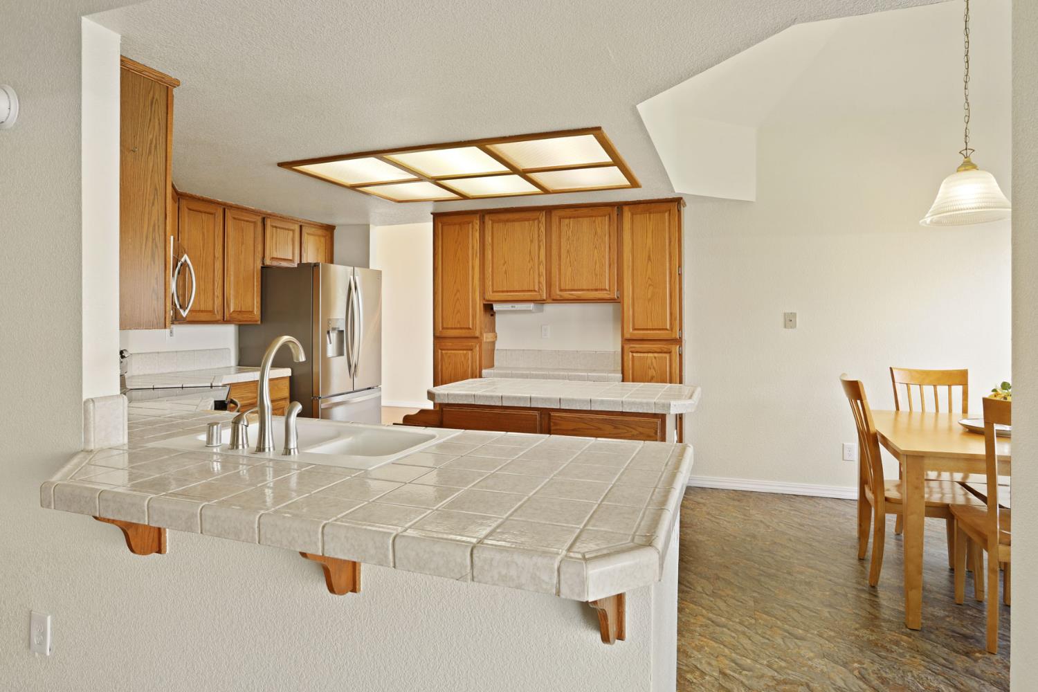 1809 Blueridge Court Modesto, CA 95351 - Photo 12 of 56