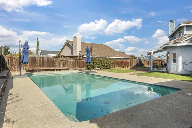$575,000 | 1809 Blueridge Court, Modesto, CA 95351