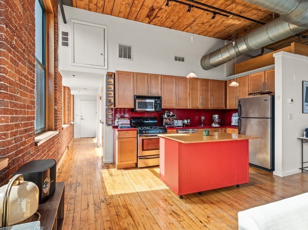 1 Envelope Terrace, Unit 201 Worcester, MA 01604 - Photo 12 of 31 Gallery Image 12
